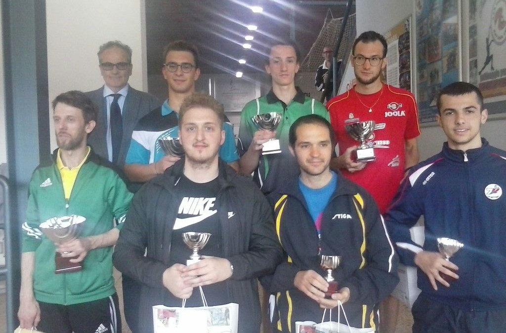 Podio singolare maschile Top 453 2000 Novara 2017