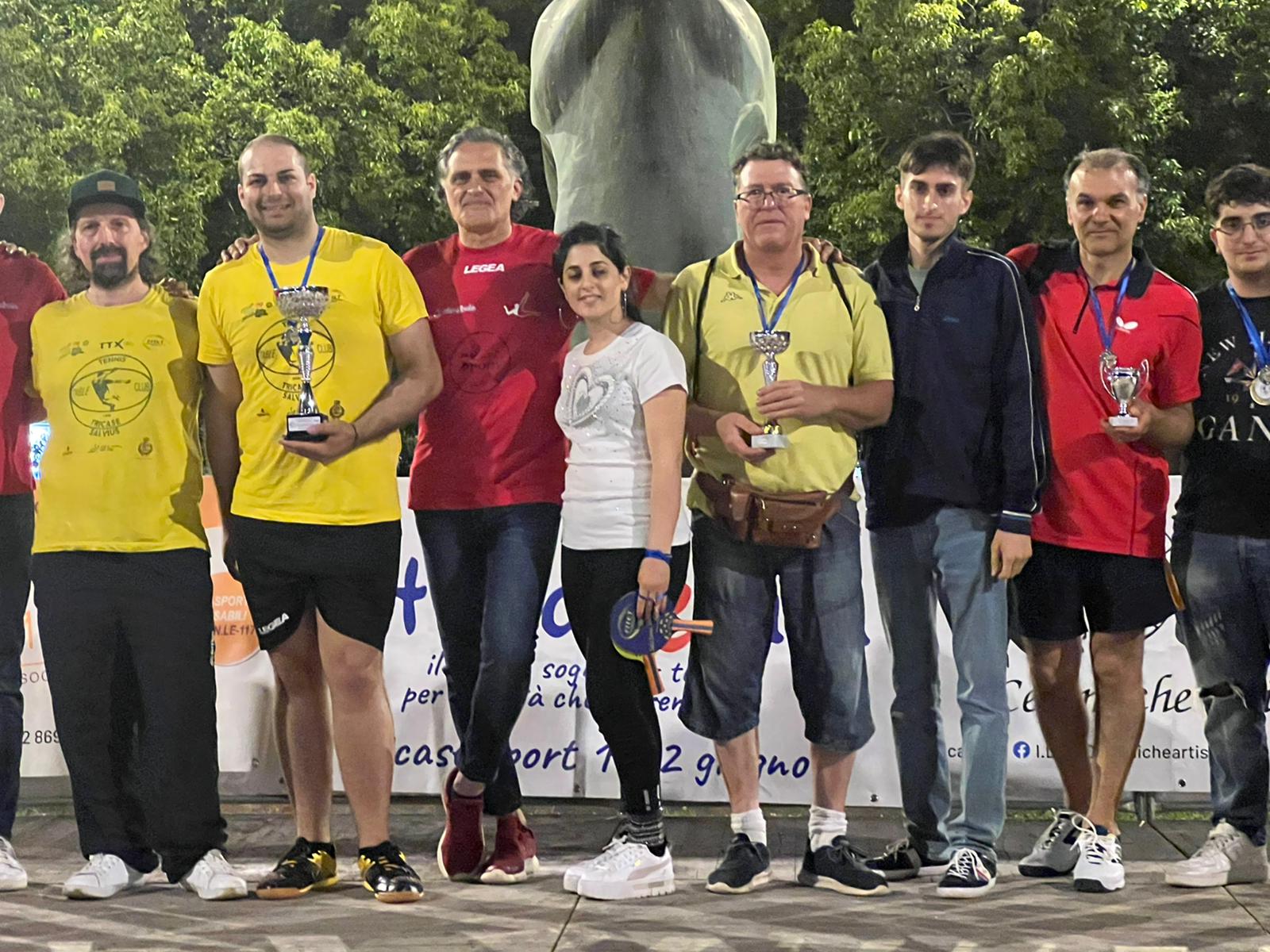 TTX Summer Tour tappa di Tricase organizzatori premiati e altri partecipanti