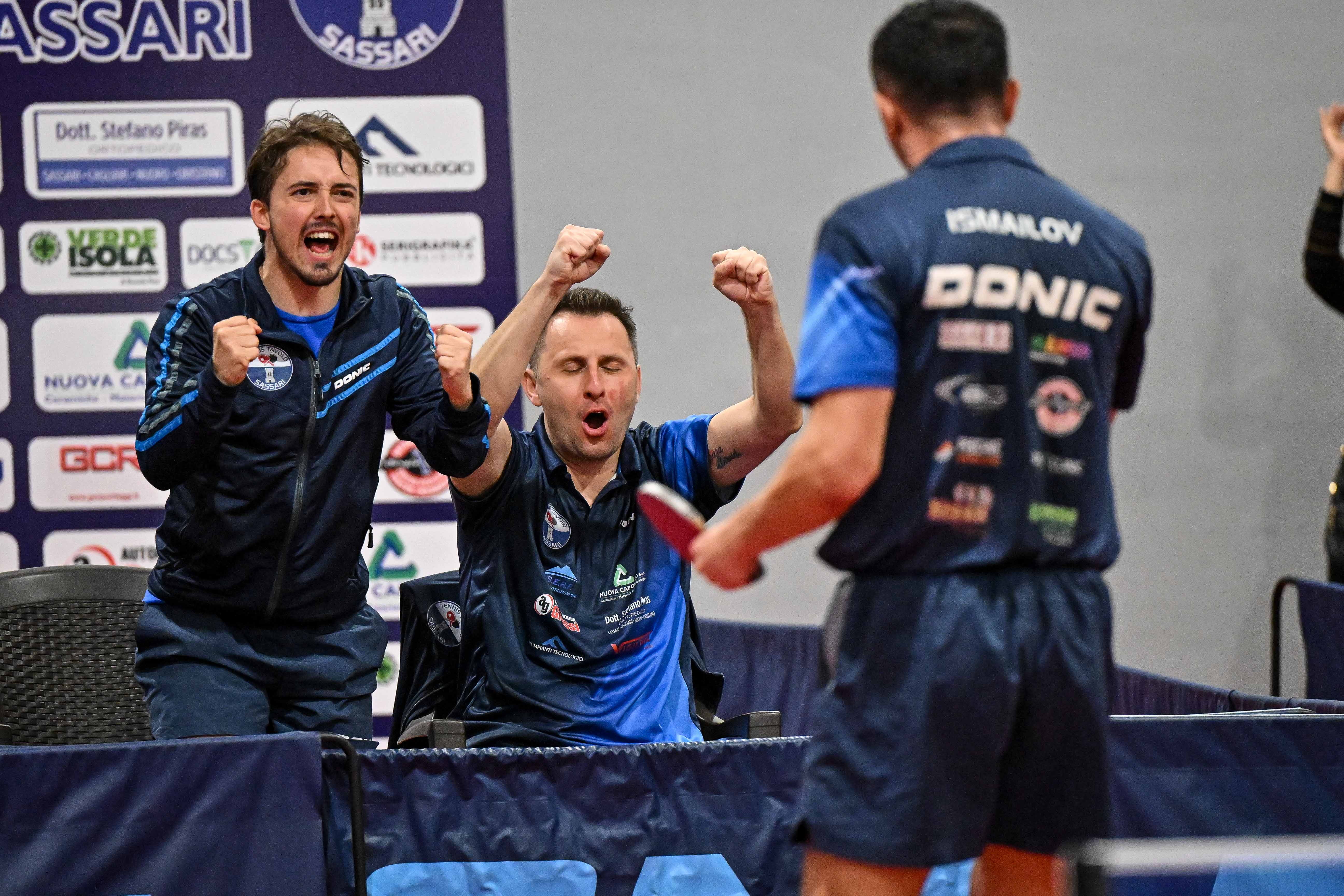 Tennistavolo_Sassari_esultanza_scudetto_2024-2025 Tennistavolo_Sassari_esultanza_scudetto_2024-2025