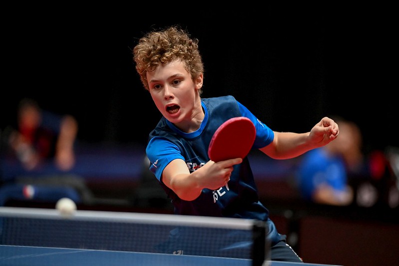 Top 100 Europeo Giovanile 2024 Danilo Faso in azione di rovescio