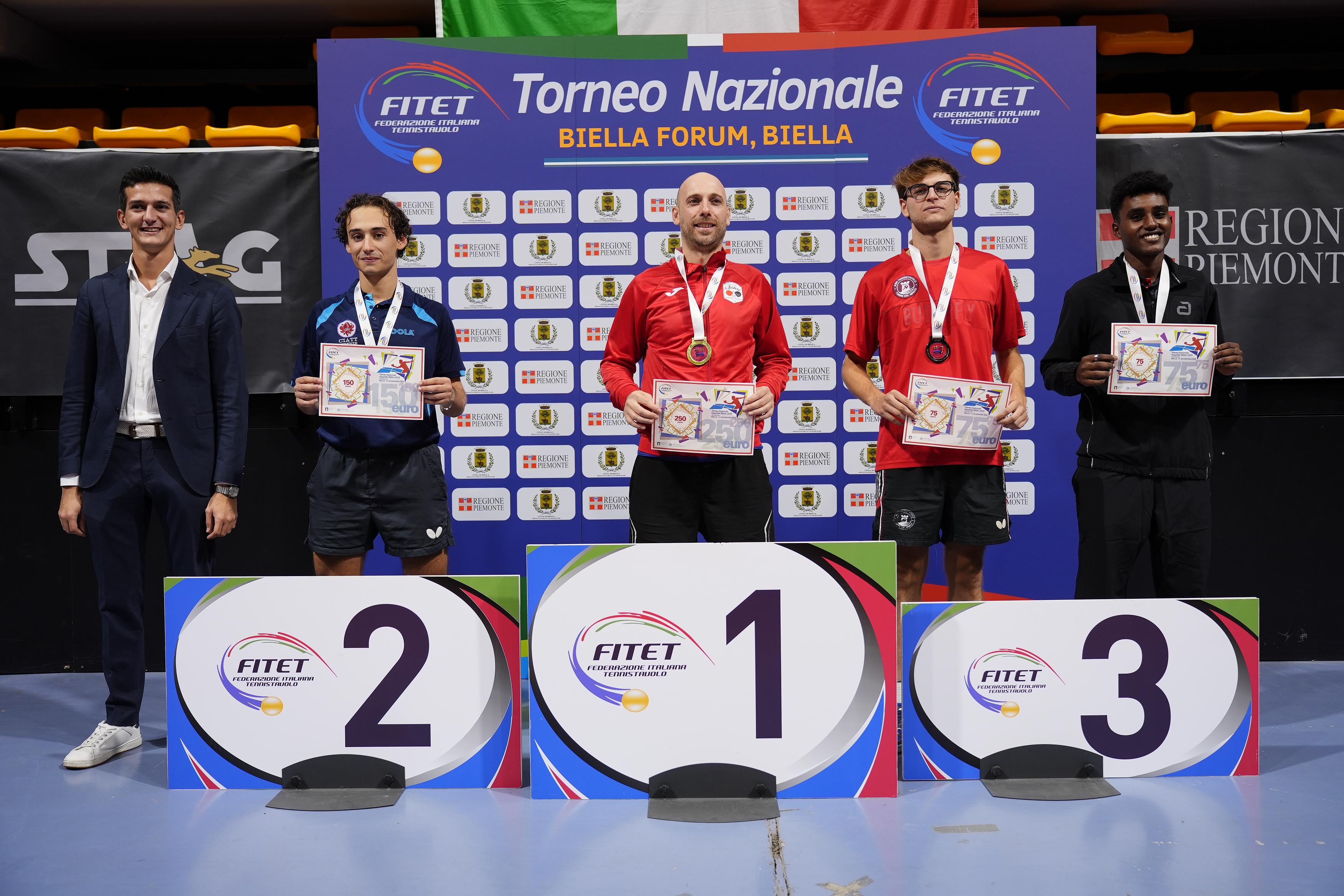 Tornei nazionali maschili di Biella 21 22 settembre 2024 podio del singolare di terza categoria