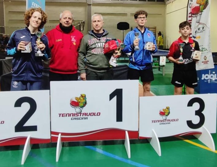 Torneo Open di Cascina 29 30 dicembre 2023 podio del singolare Over 300 maschile assoluto femminile