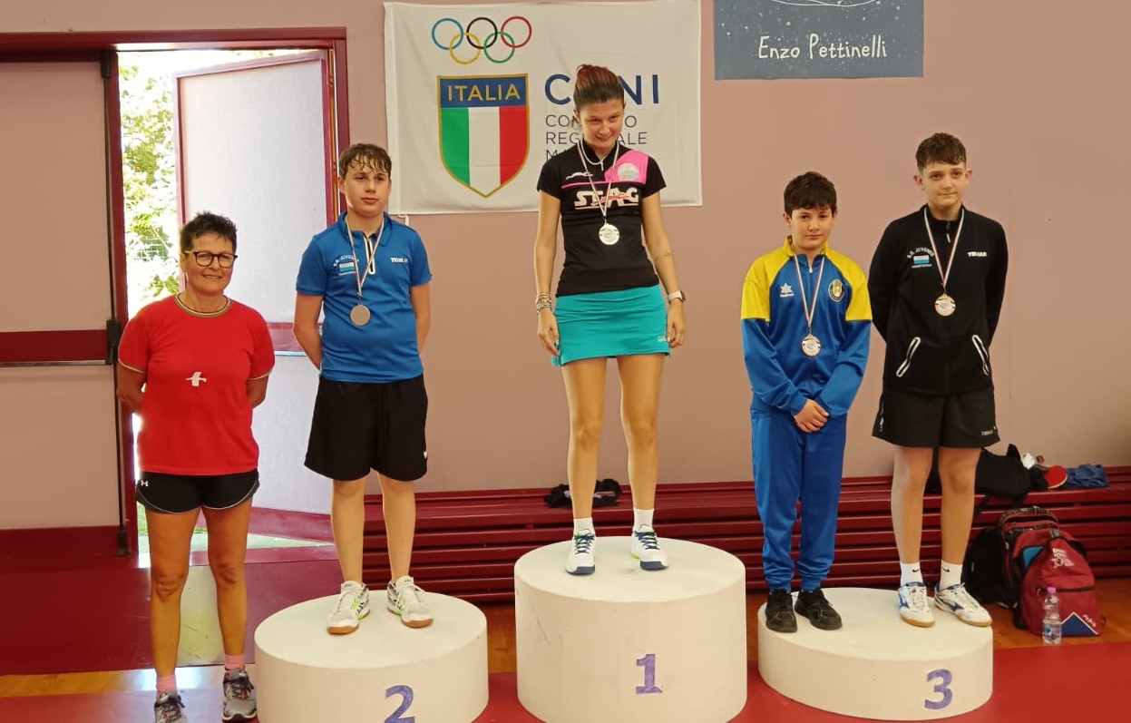 Torneo Open di Senigallia 5 maggio 2024 podio del singolare Over 3500 maschile 4ª 5ª categoria femminile