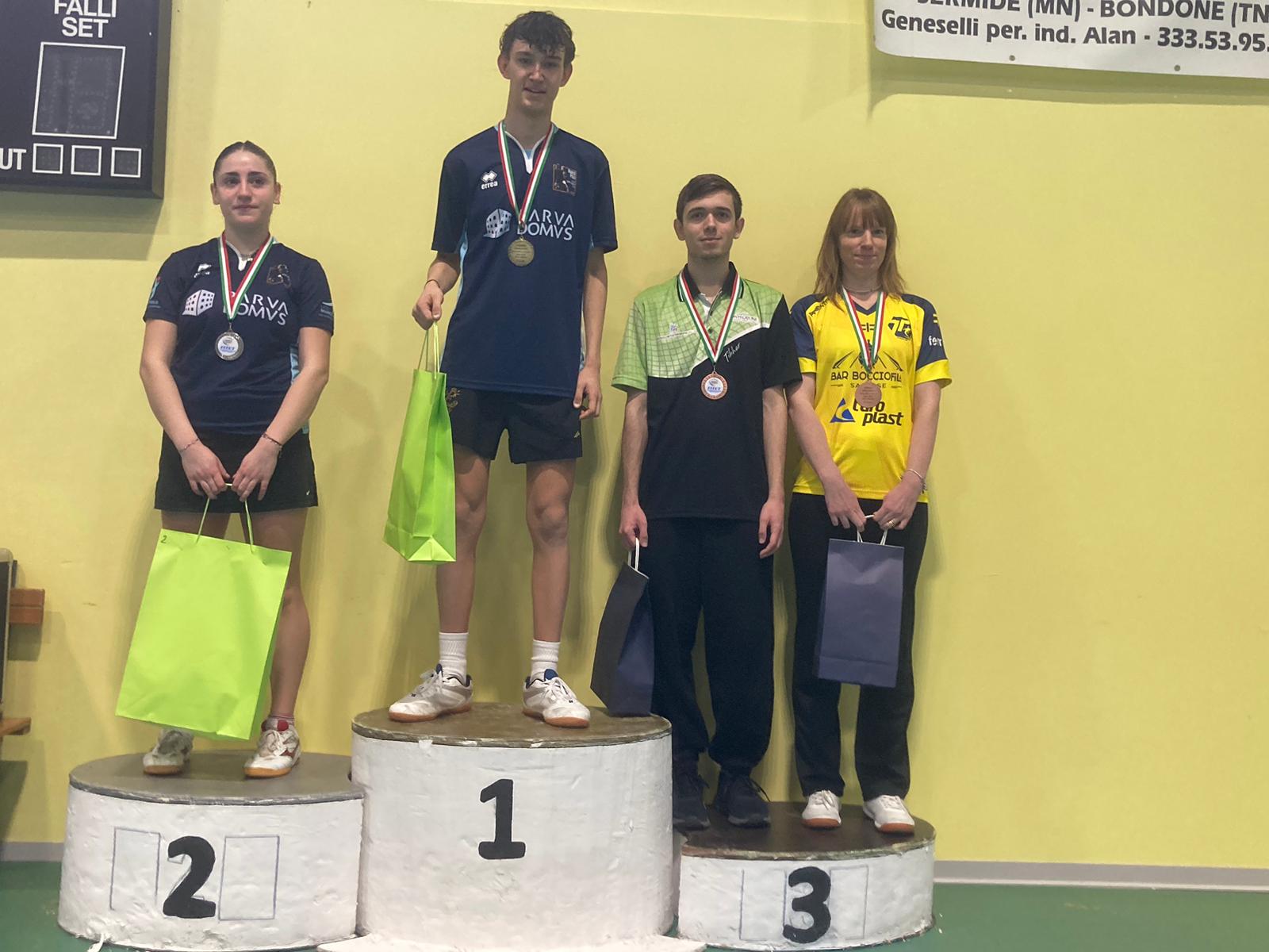 Torneo Open di Sermide 4 6 gennaio 2025 podio del singolare Over 800 maschile Over 25 femminile