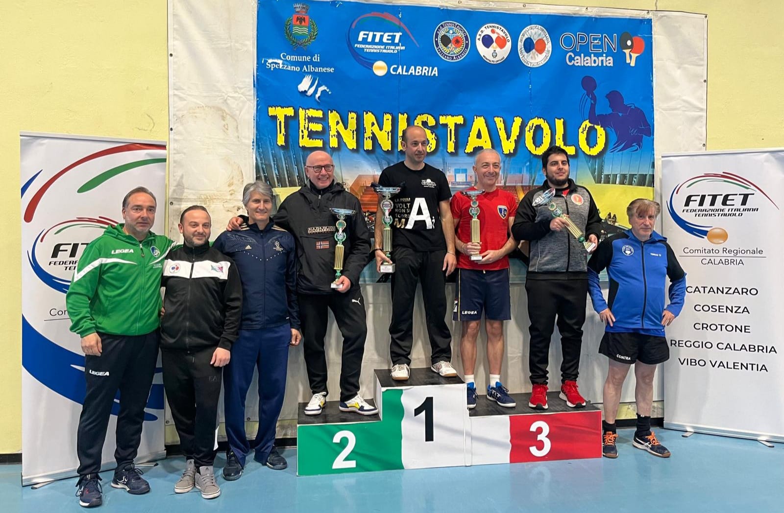 Torneo Open di Spezzano Albanese 5 6 aprile 2025 podio del singolare Over 250 maschile 50 femminile