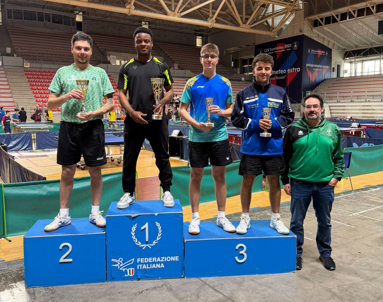 Torneo Over di Ancona 16 17 maggio 2026 podio del singolare Over 1