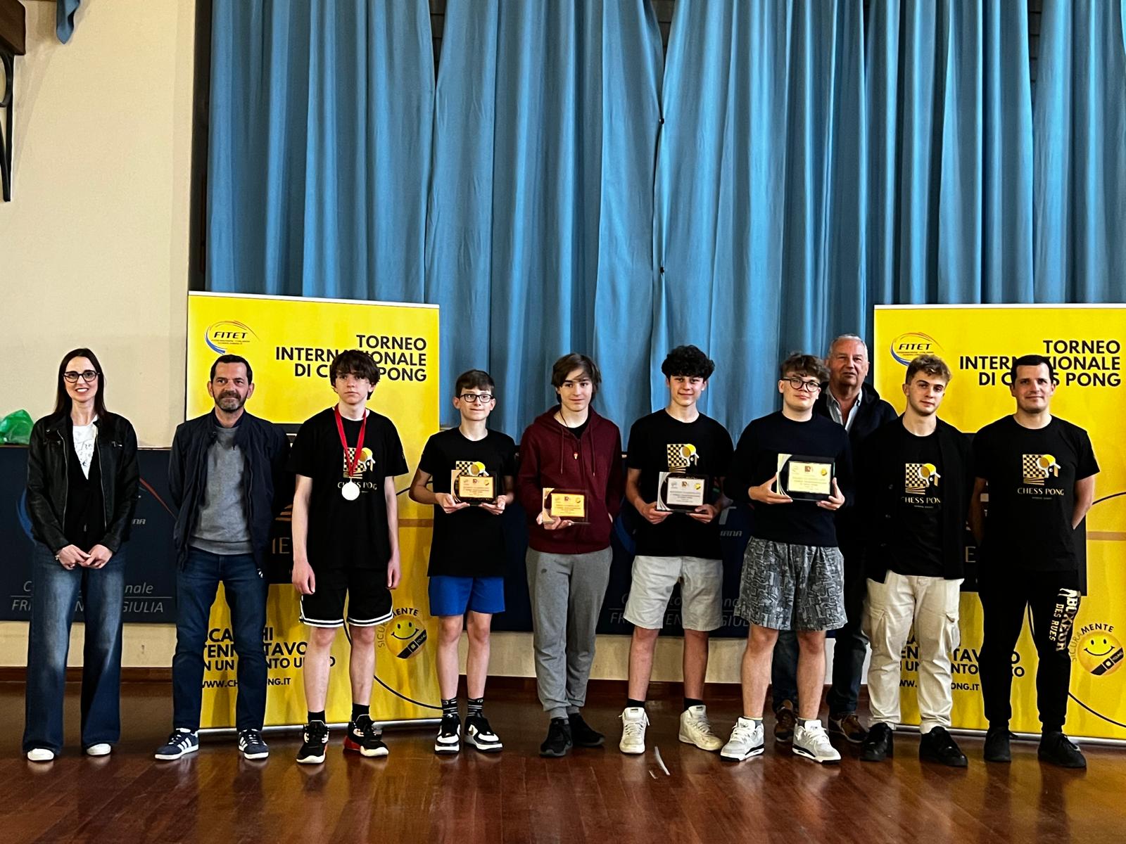 Torneo Transfrontaliero di Chess Pong 2025 premiti della categori Under 18