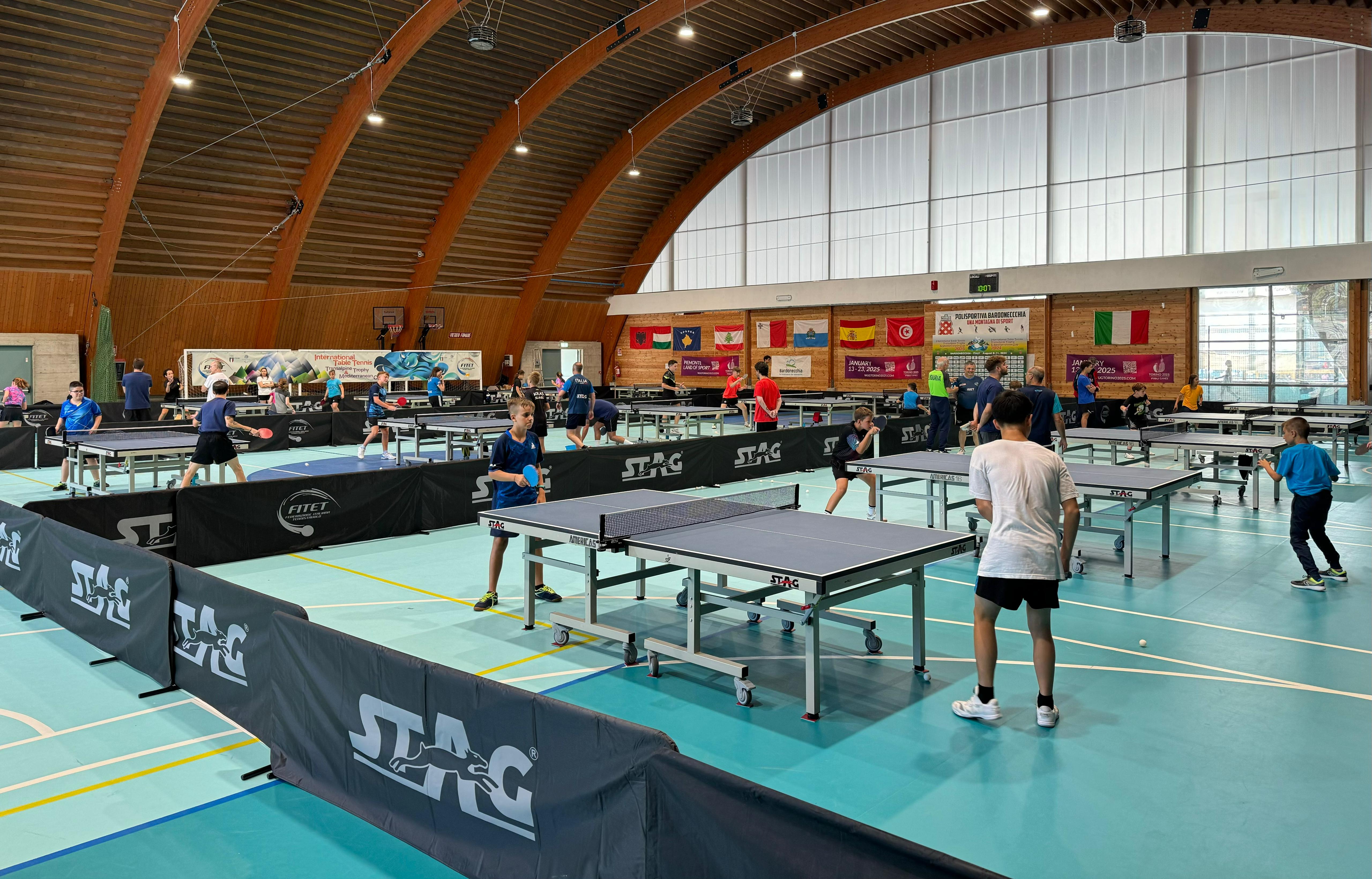 Transalpine Trophy Mediterranean Cup 2024 Camp attività al tavolo