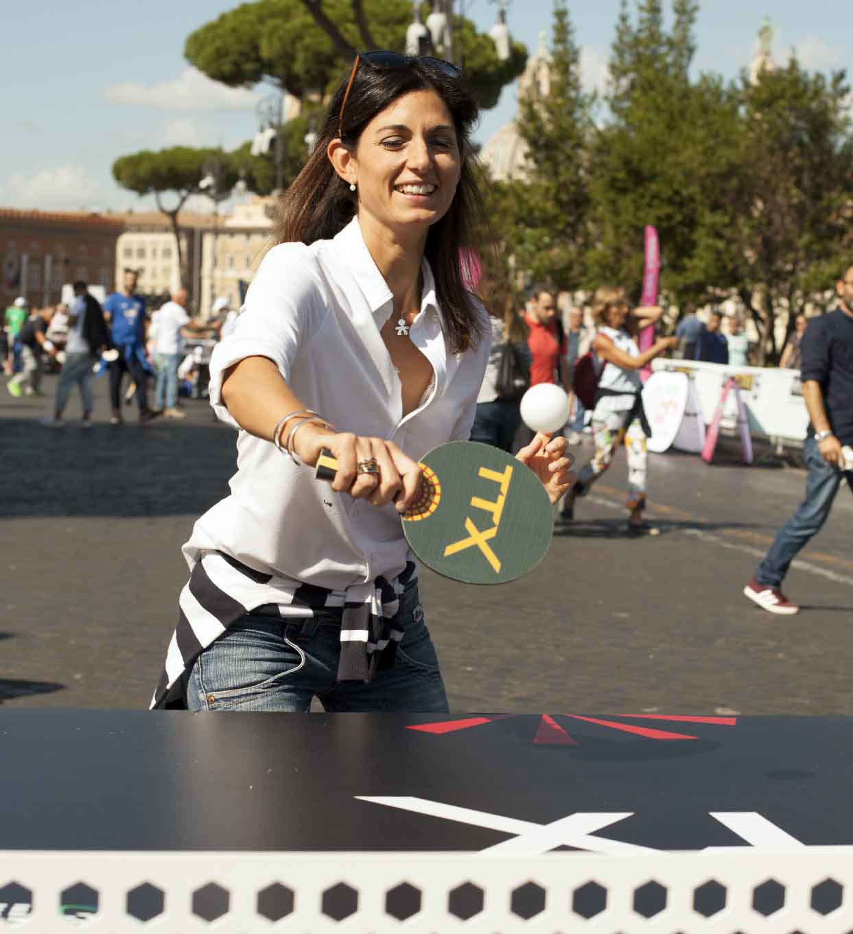 Virginia Raggi al Roma Ping Pong Fest