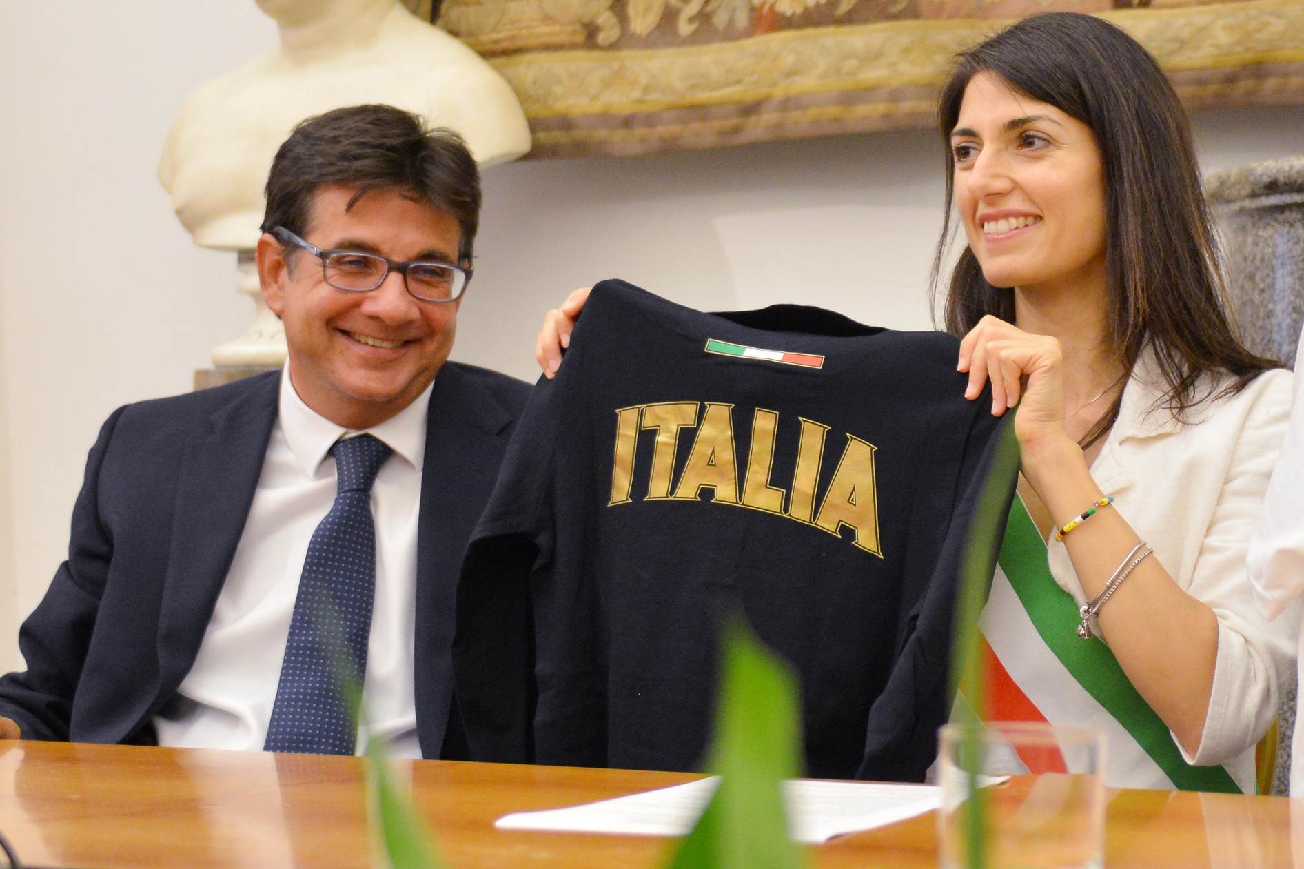 Virginia Raggi e Luca Pancalli