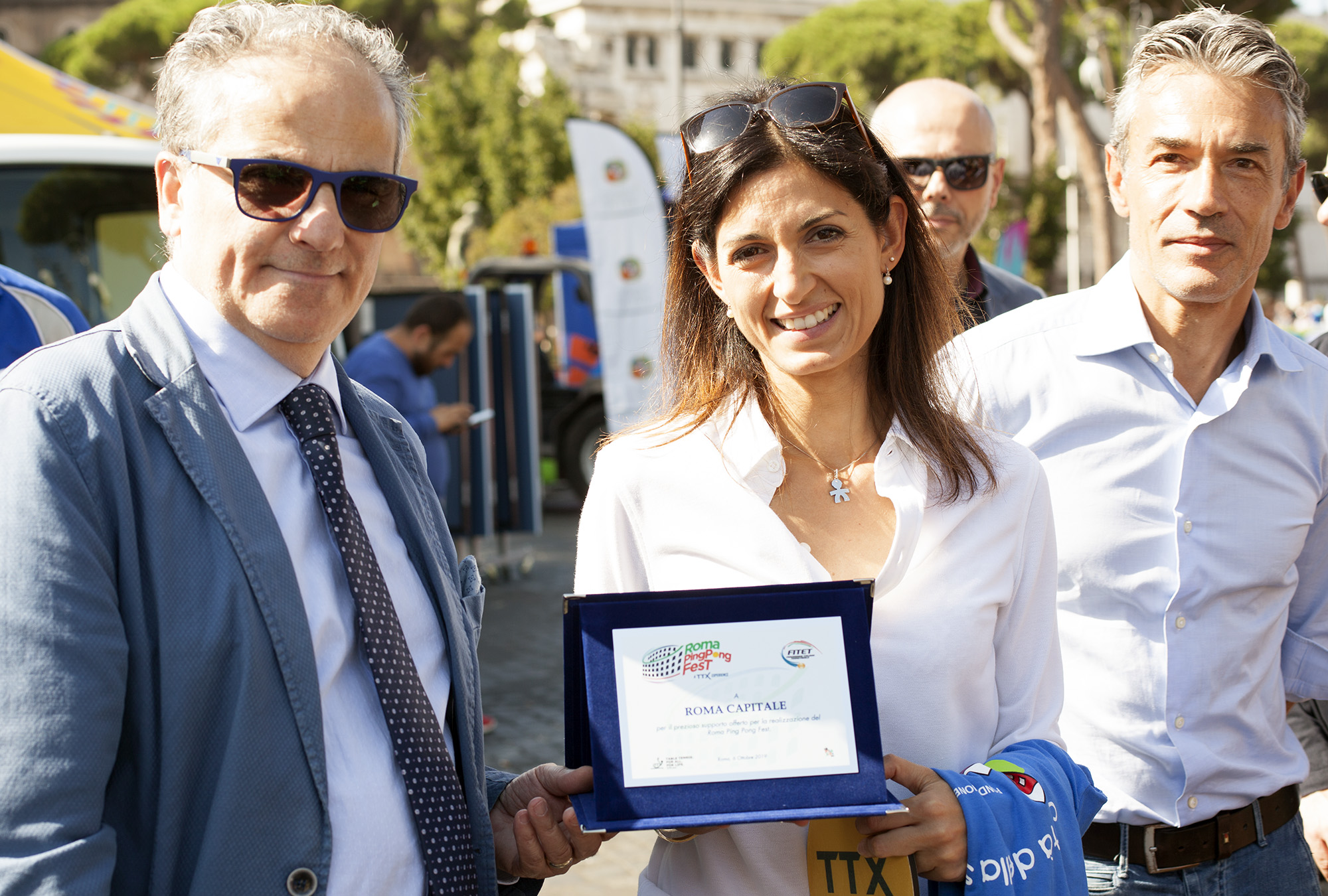 Virginia Raggi fra Renato Di Napoli e Giuseppe Marino