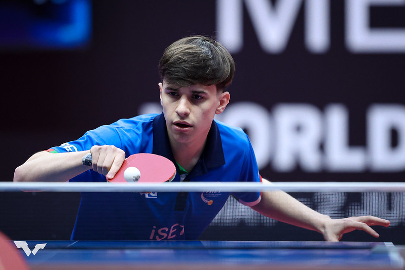 WTT Contender Mendoza 2024 Tomas Sanchi in azione di rovescio