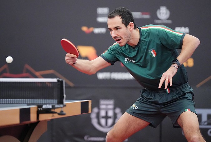 WTT Feeder Parma 2025 Mihai Bobocica in azione di rovescio
