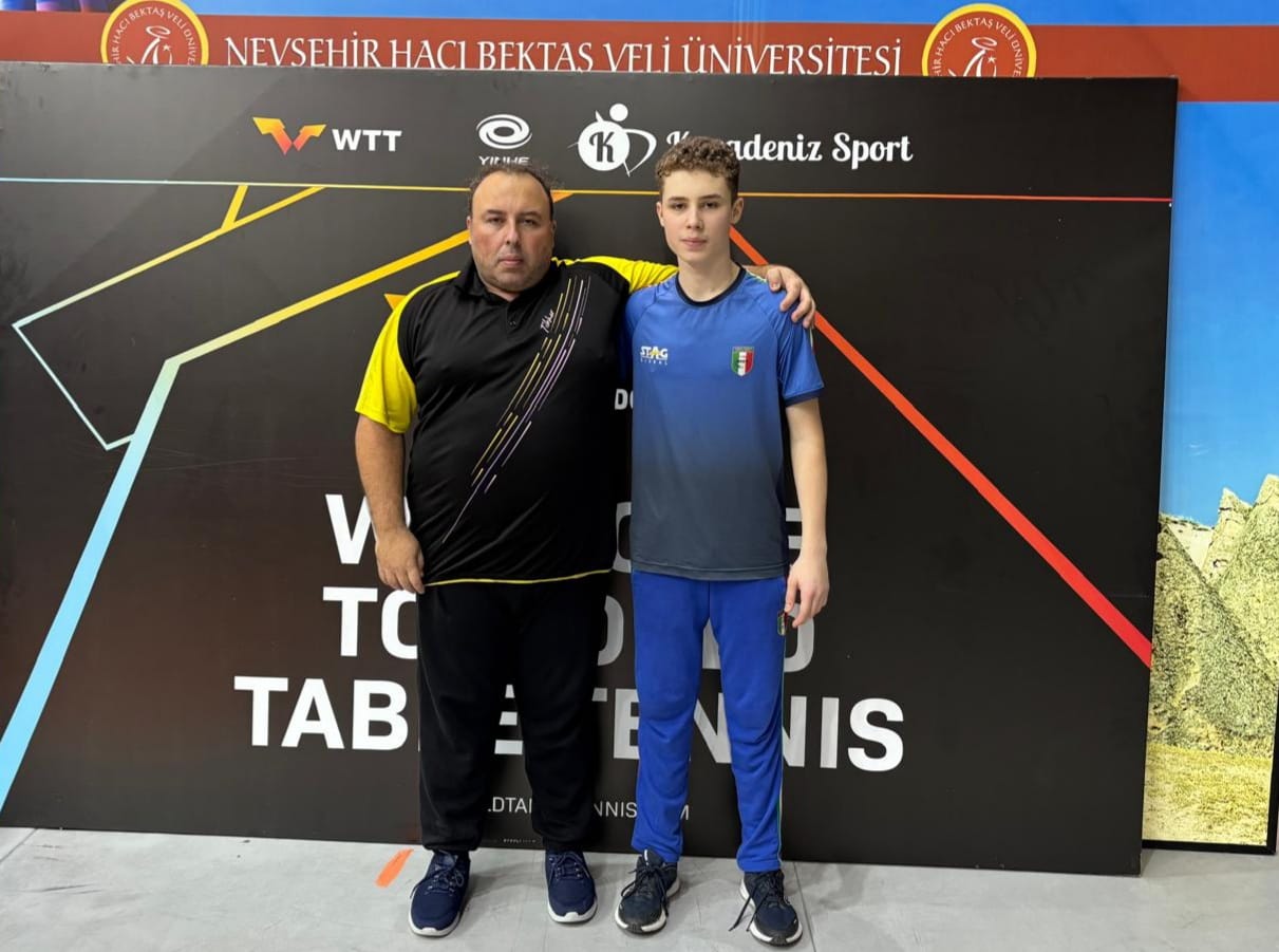 WTT Youth Contender Cappadocia 2026 Danilo Faso con papà Marco