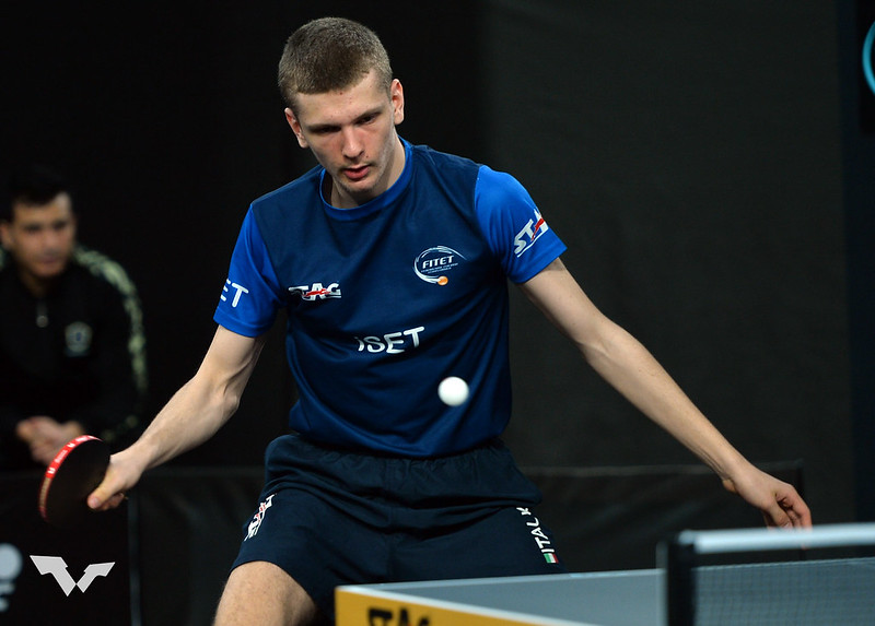 WTT Youth Contender Doha 2023 Giacomo Izzo in azione di diritto
