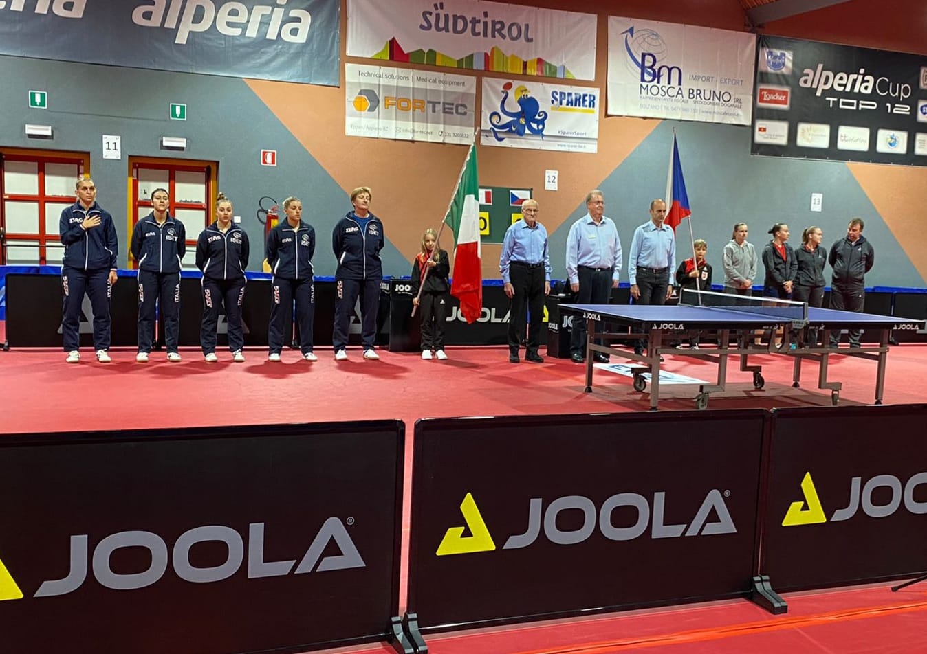Women Italia Czech Republic in Bolzano