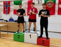 Torneo_Over_di_Camerino_14_settembre_2025_podio_del_singolare_Over_2_120_maschile-8_femminile